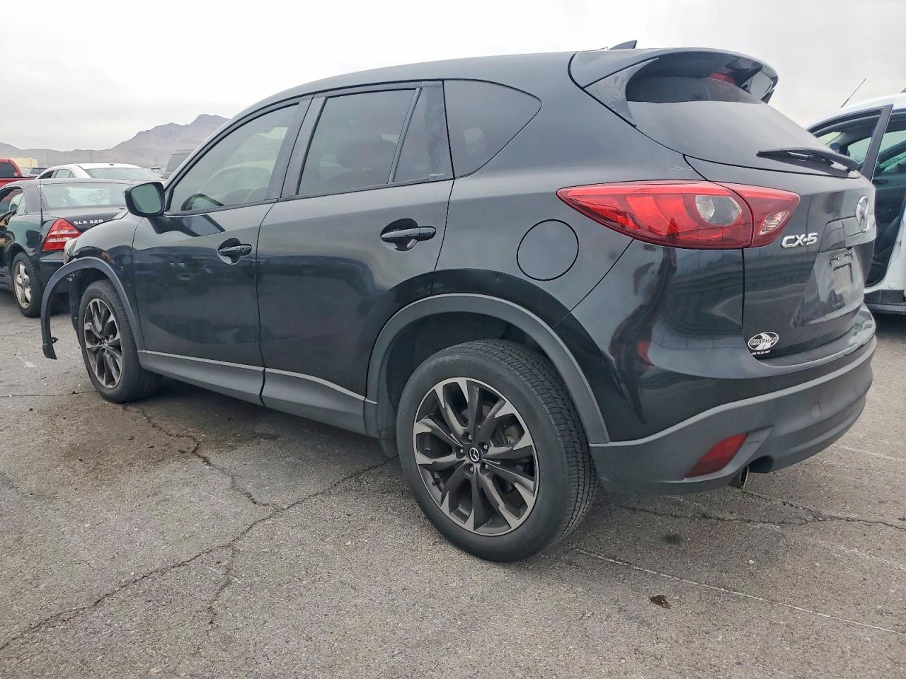 2016 MAZDA CX-5 GT photo 3