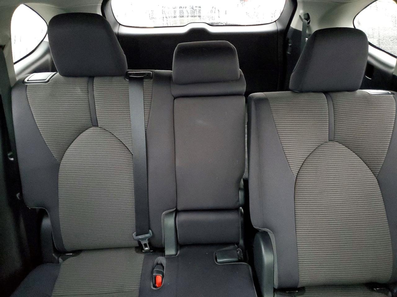 2023 TOYOTA HIGHLANDER HYBRID LE photo 10
