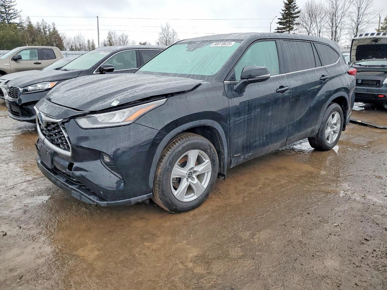 2023 TOYOTA HIGHLANDER