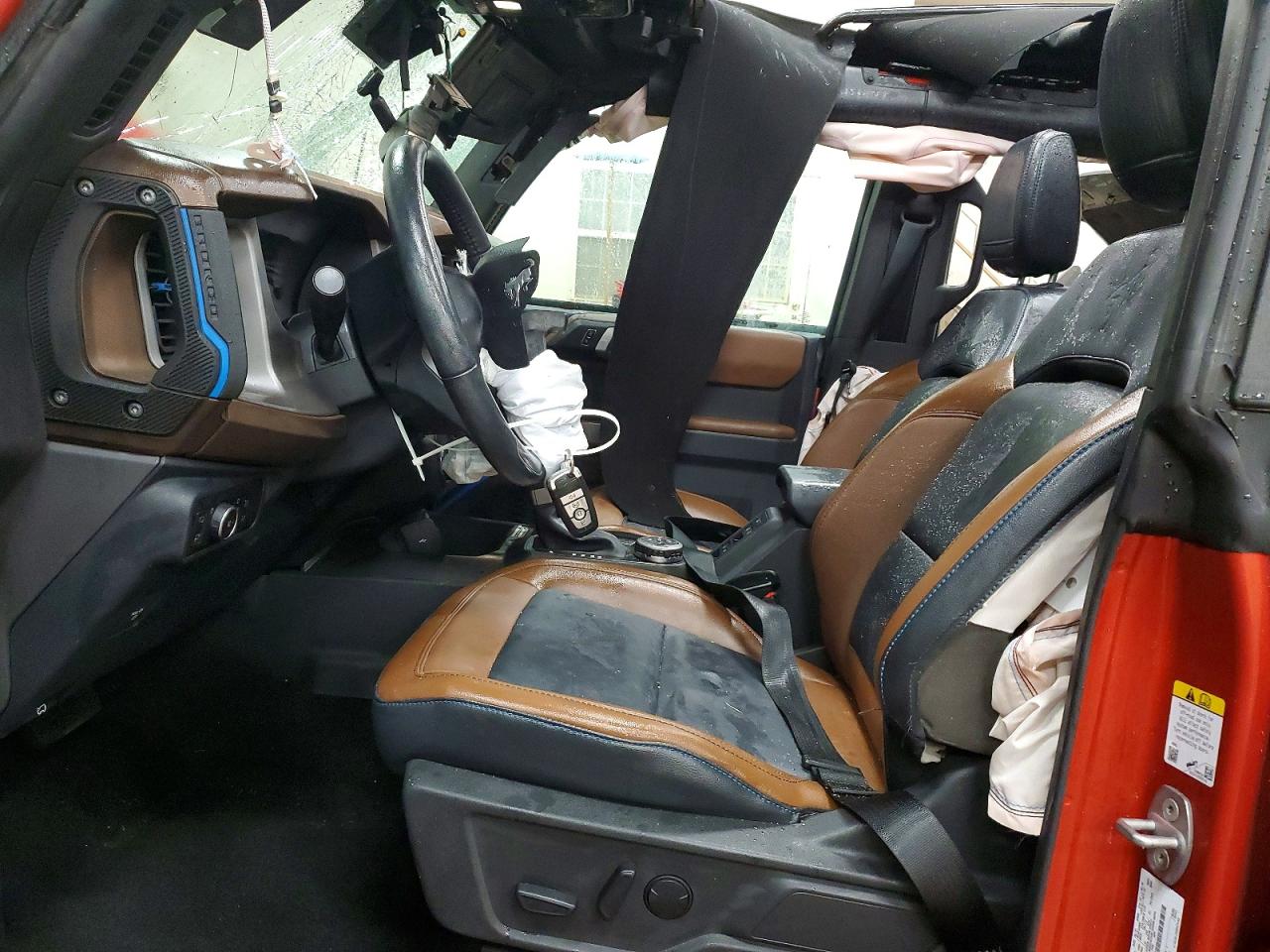 2023 FORD BRONCO BASE photo 7