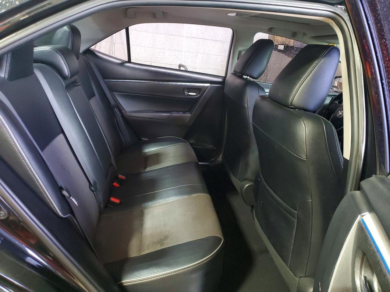 2016 TOYOTA COROLLA L photo 10
