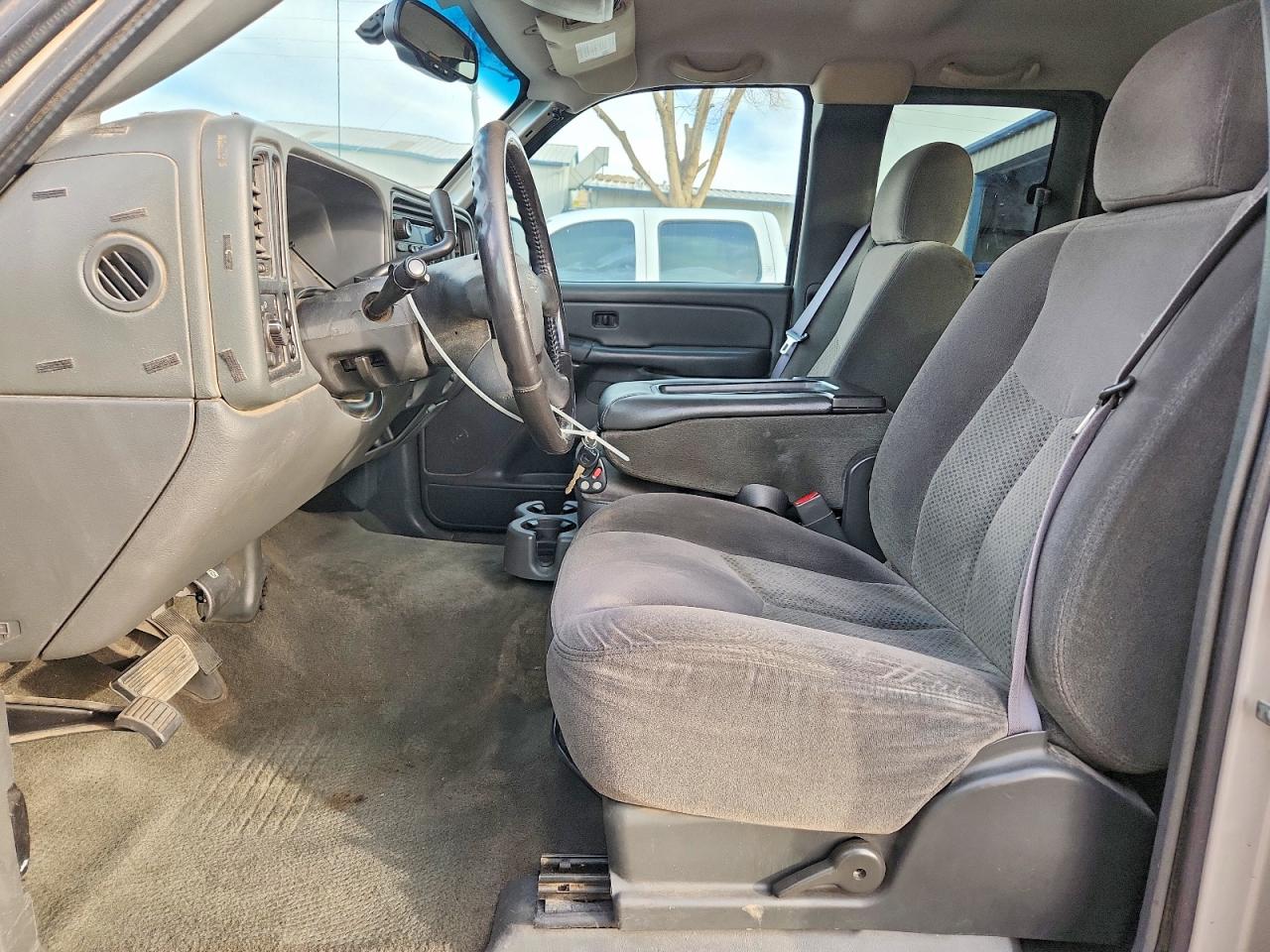 2006 CHEVROLET SILVERADO C1500 photo 7