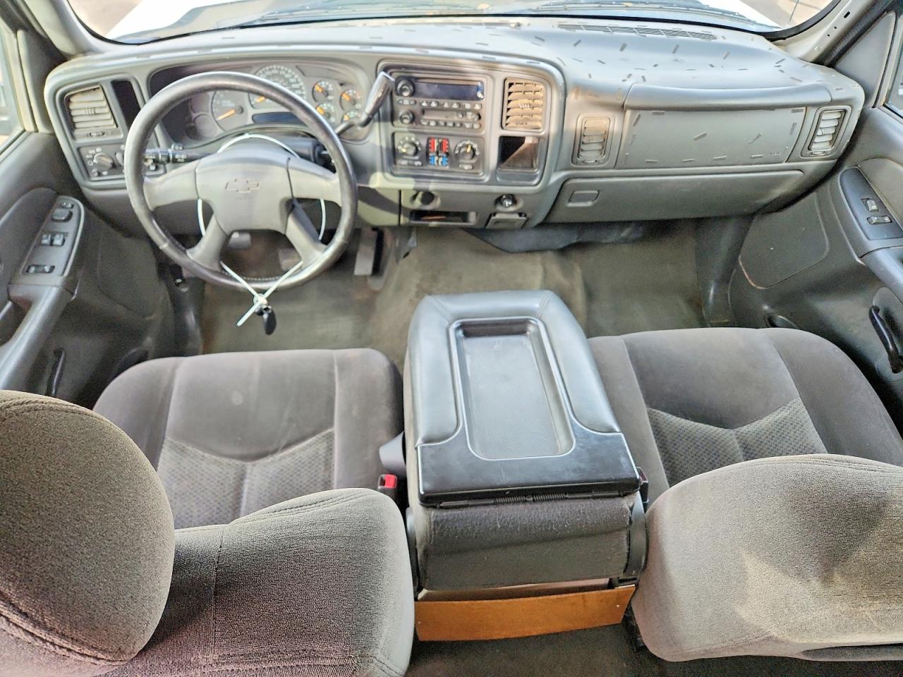 2006 CHEVROLET SILVERADO C1500 photo 8