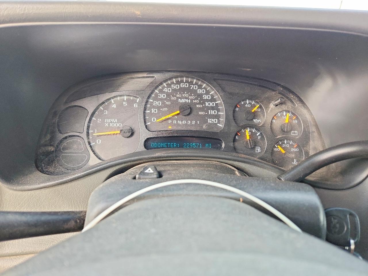 2006 CHEVROLET SILVERADO C1500 photo 9