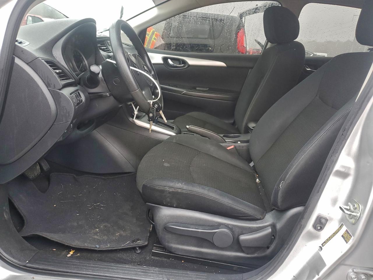 2019 NISSAN SENTRA S photo 7