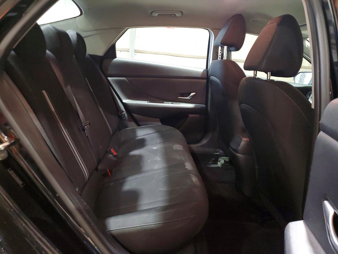 2022 HYUNDAI ELANTRA SEL photo 10
