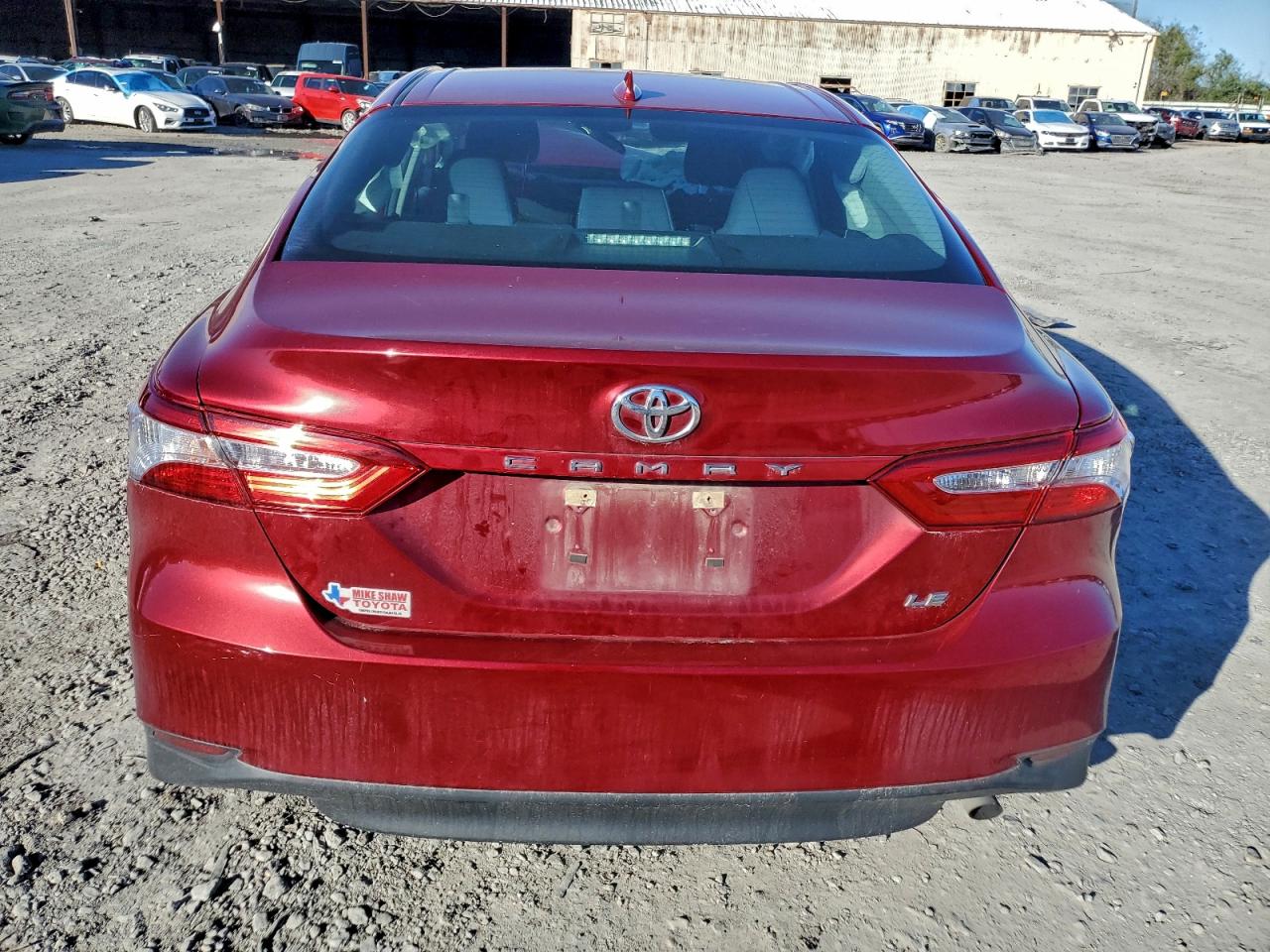 2020 TOYOTA CAMRY LE photo 6