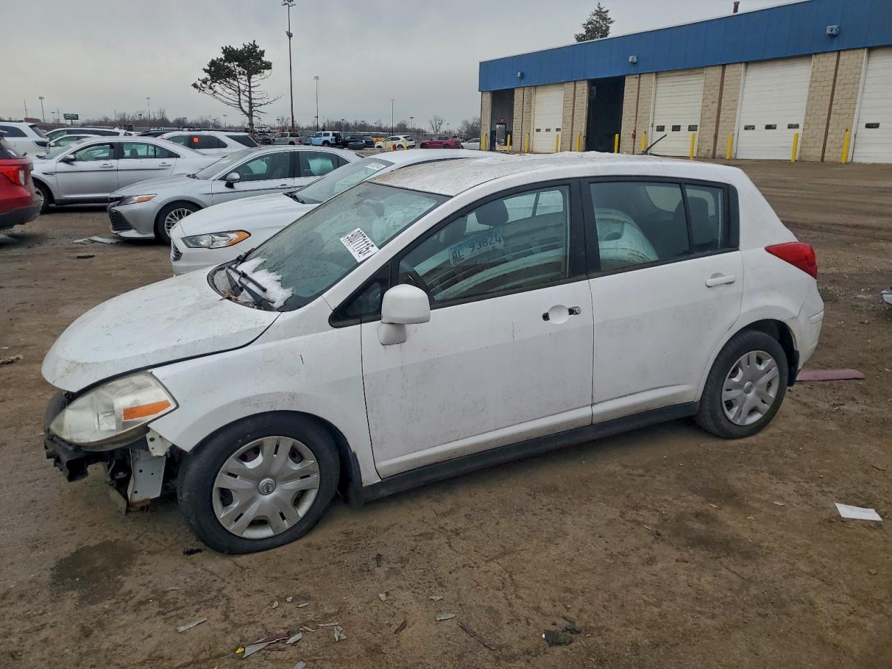 2011 NISSAN VERSA
