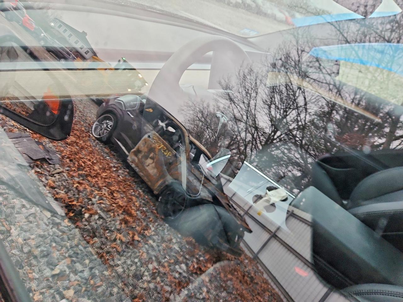 2023 TESLA MODEL 3 photo 9