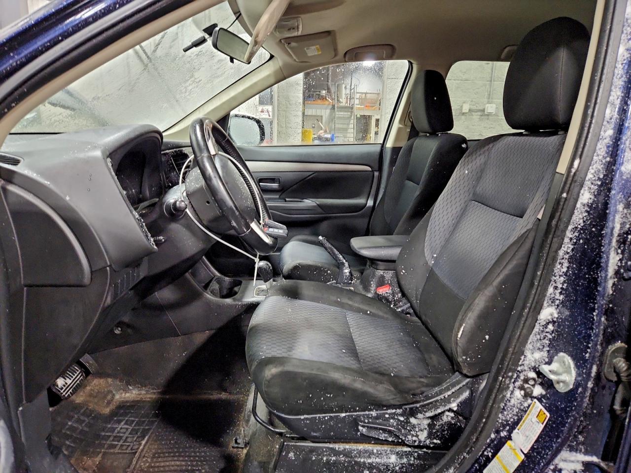 2014 MITSUBISHI OUTLANDER SE photo 13