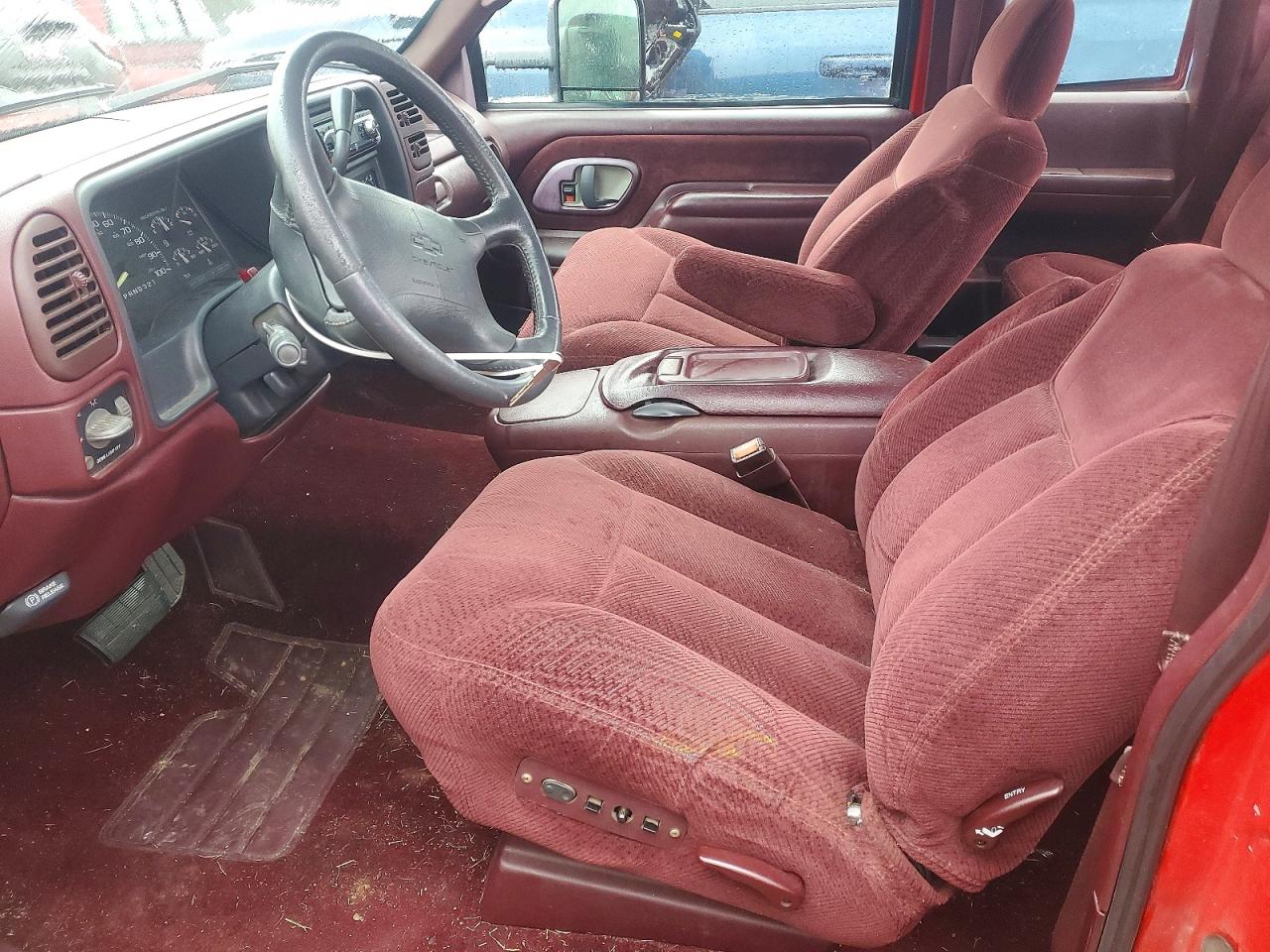 1996 CHEVROLET GMT-400 C1500 photo 7