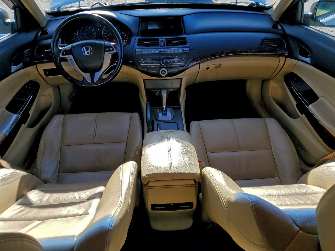 2012 HONDA CROSSTOUR EXL photo 8