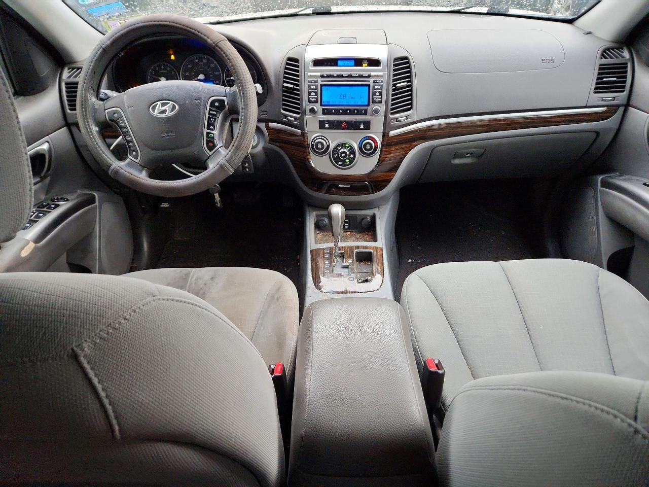 2011 HYUNDAI SANTA FE GLS photo 8