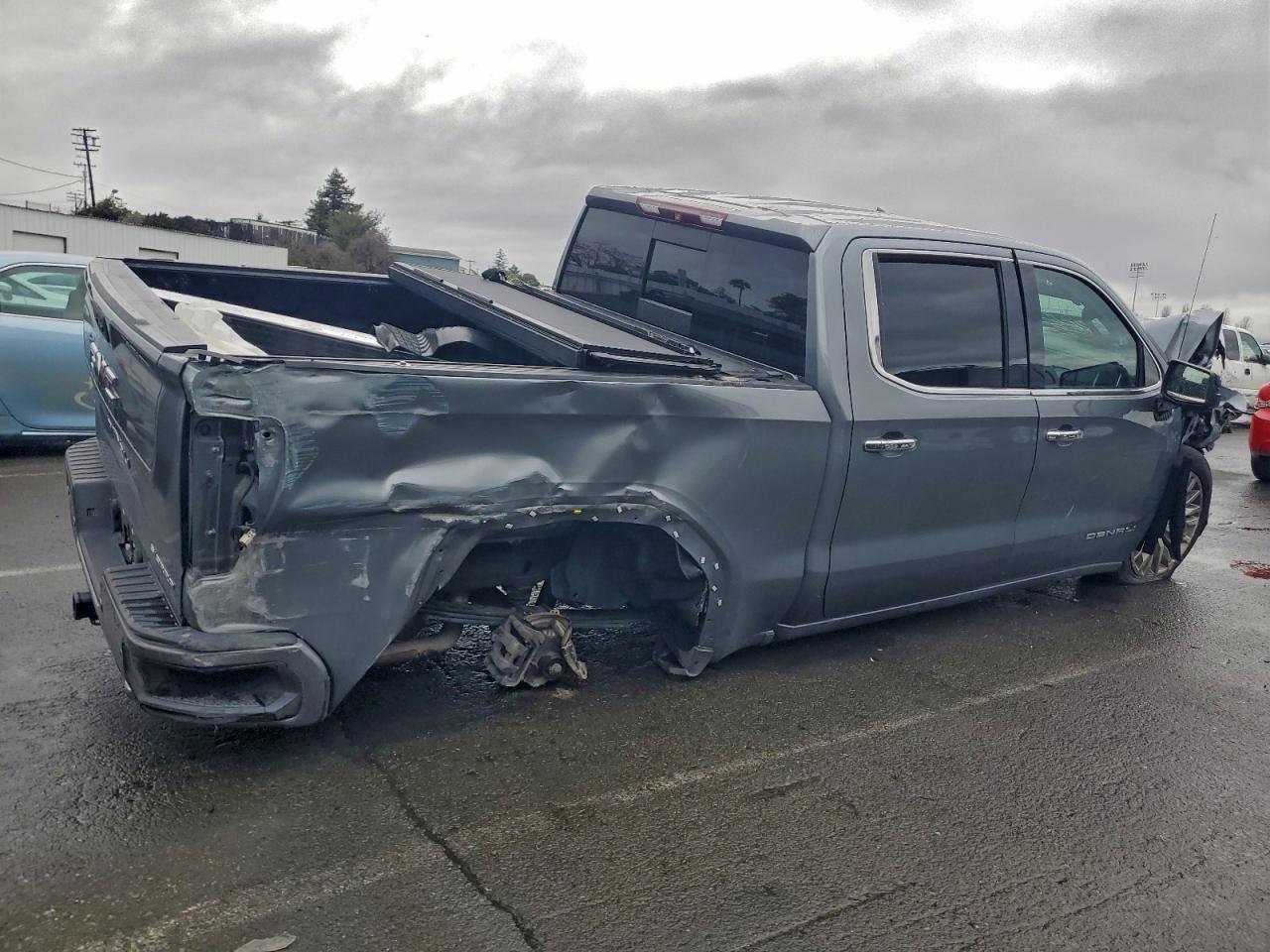 2019 GMC SIERRA K1500 DENALI photo 3