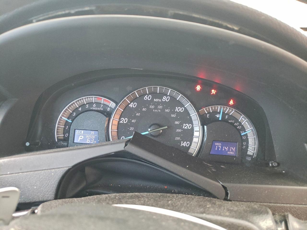 2012 TOYOTA CAMRY BASE photo 9