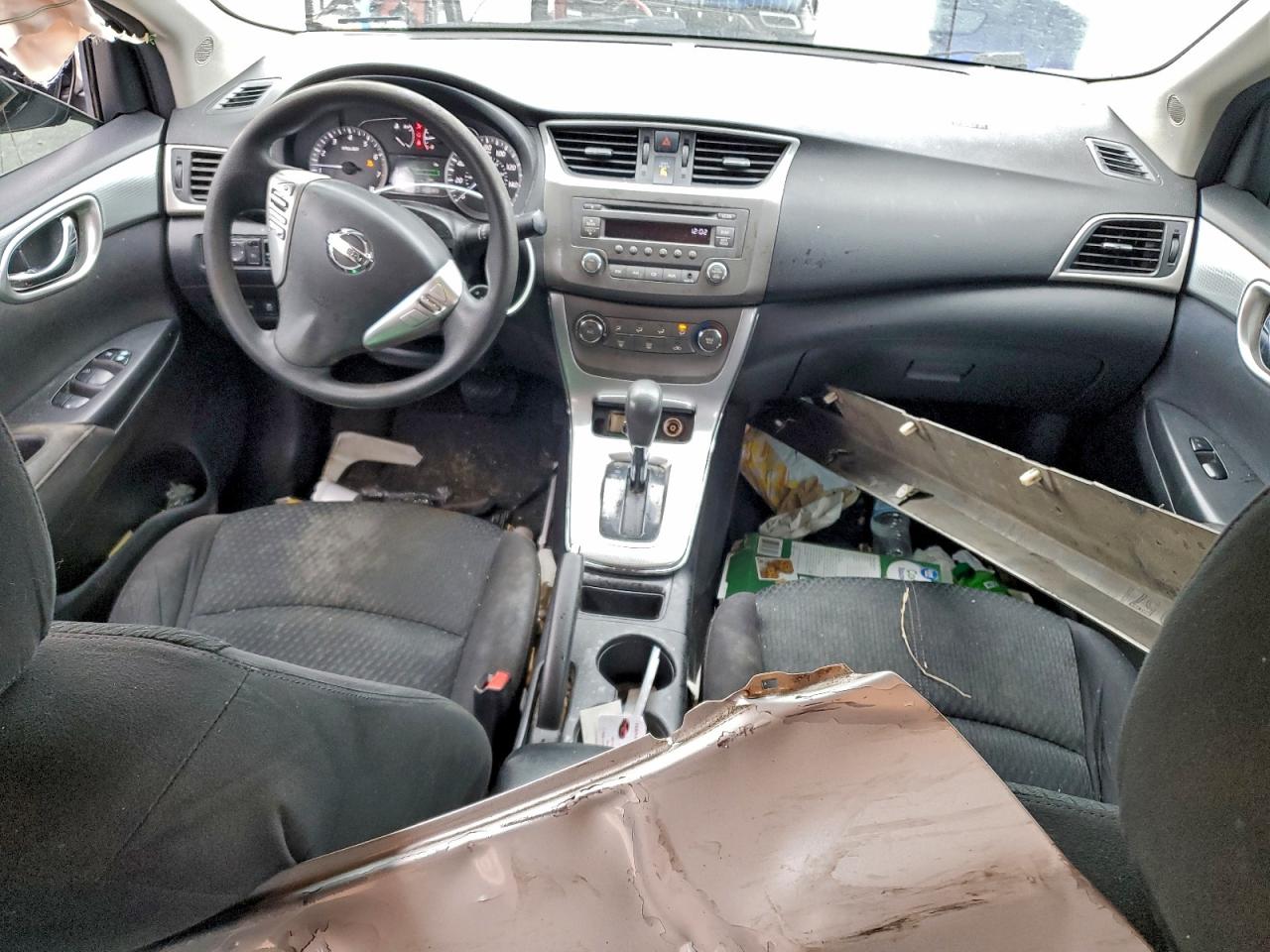 2014 NISSAN SENTRA S photo 8