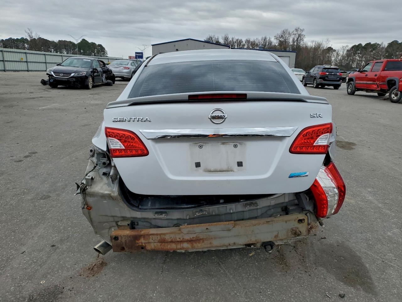 2014 NISSAN SENTRA S photo 6