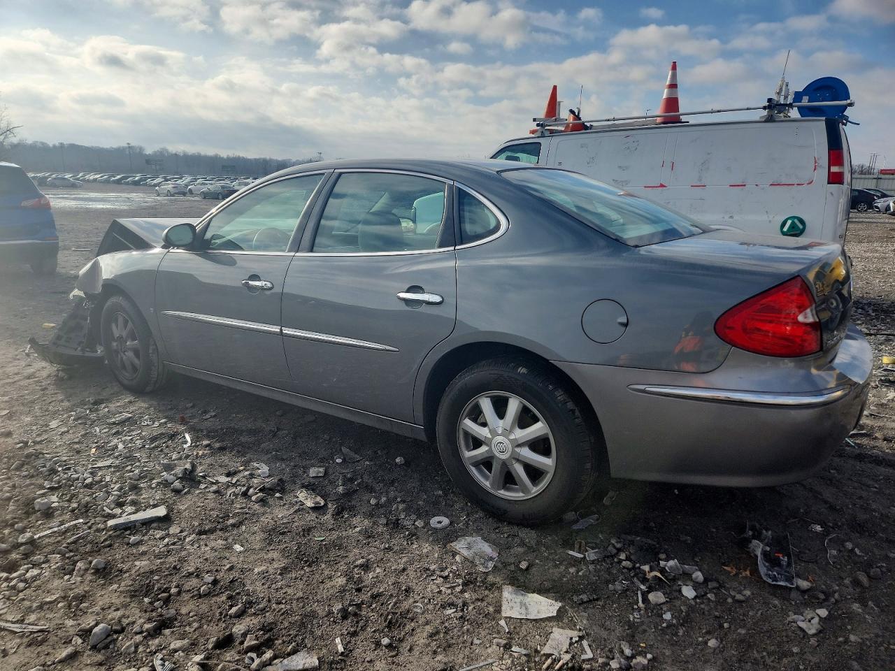 2008 BUICK LACROSSE CXL photo 2