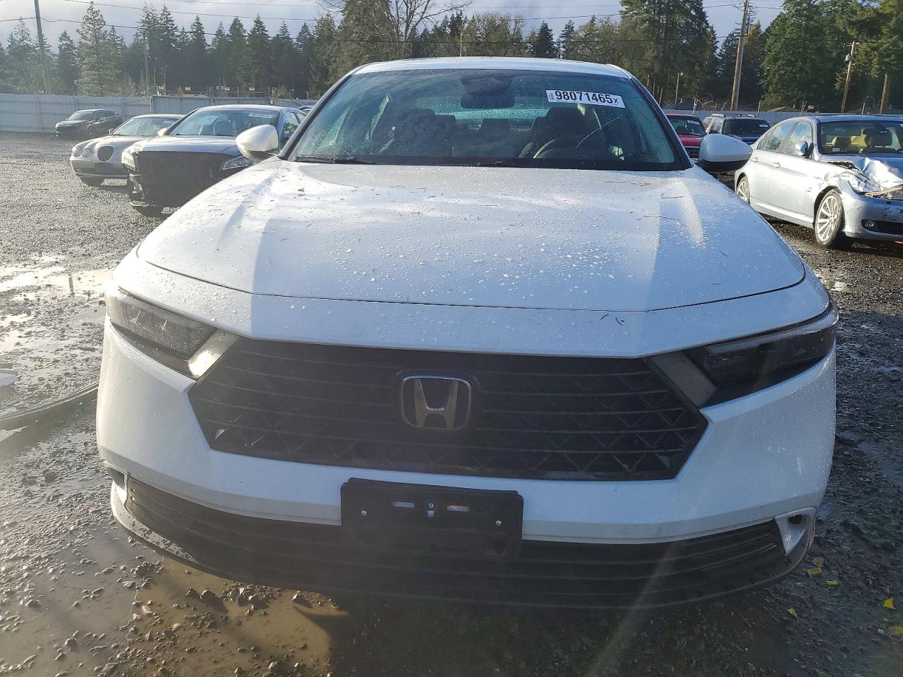 2024 HONDA ACCORD EX photo 5