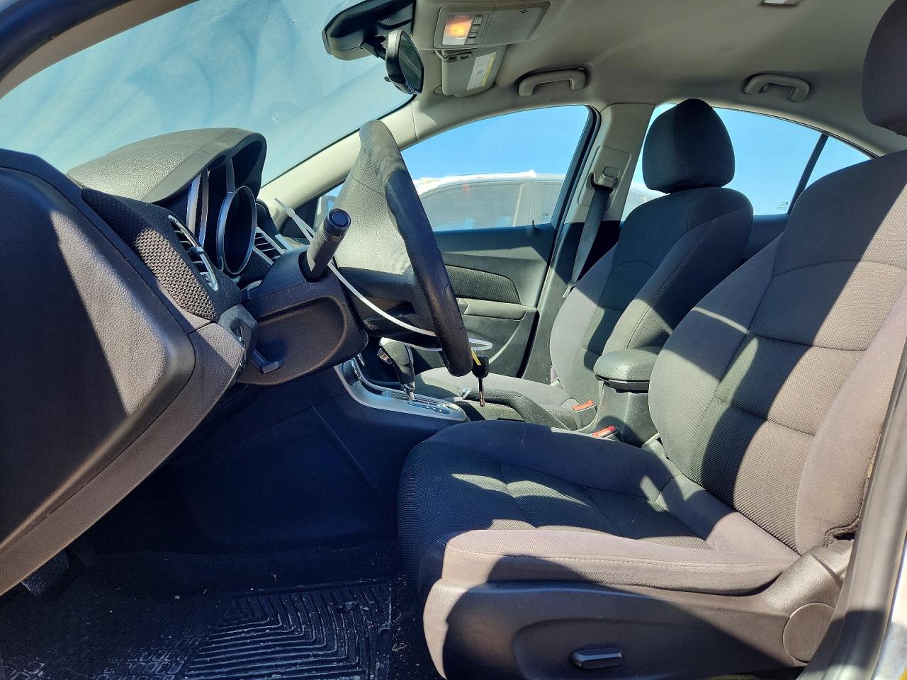 2015 CHEVROLET CRUZE LT photo 7