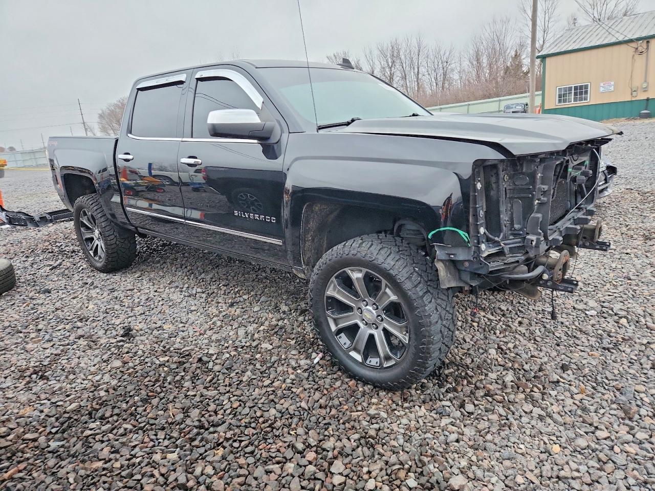 2016 CHEVROLET SILVERADO K1500 LTZ photo 4