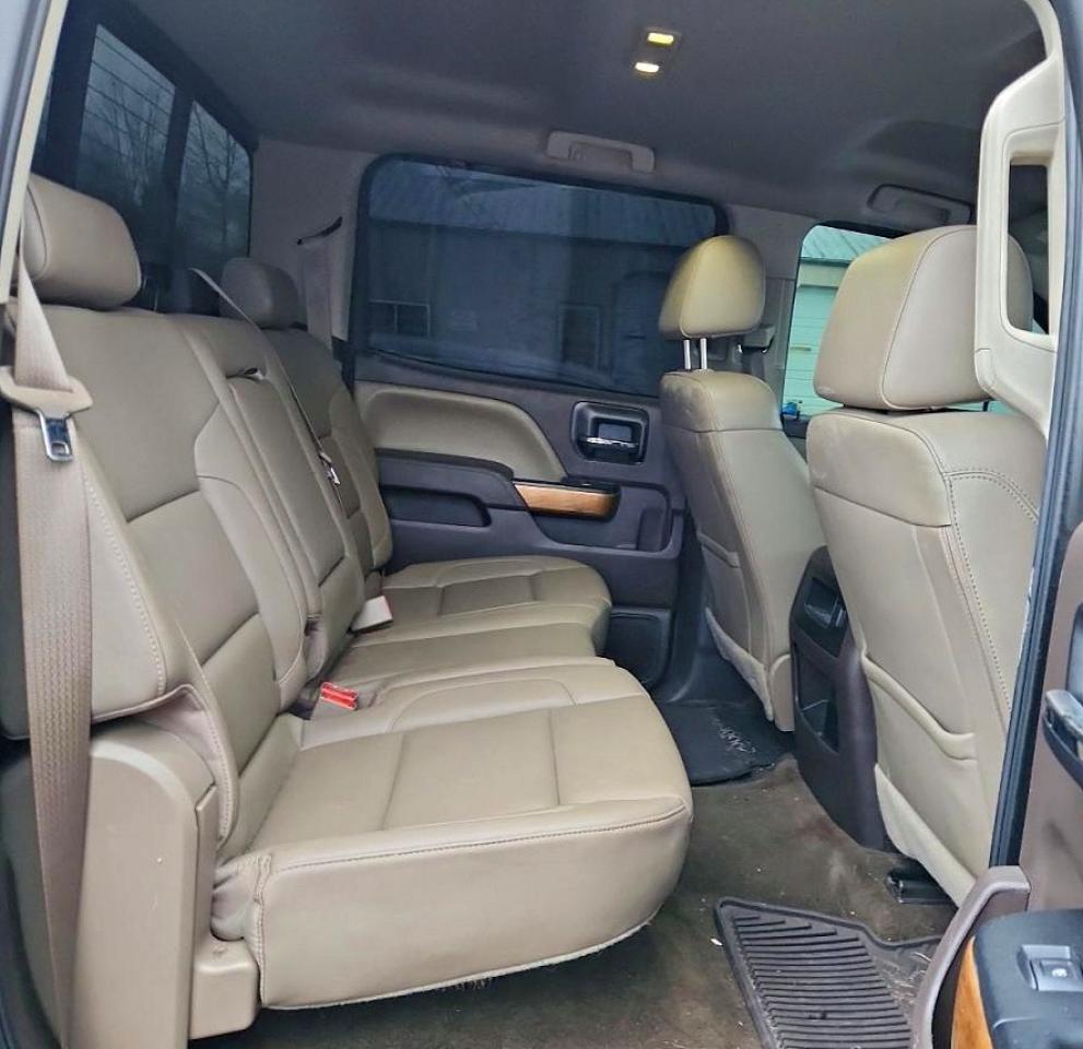 2016 CHEVROLET SILVERADO K1500 LTZ photo 10