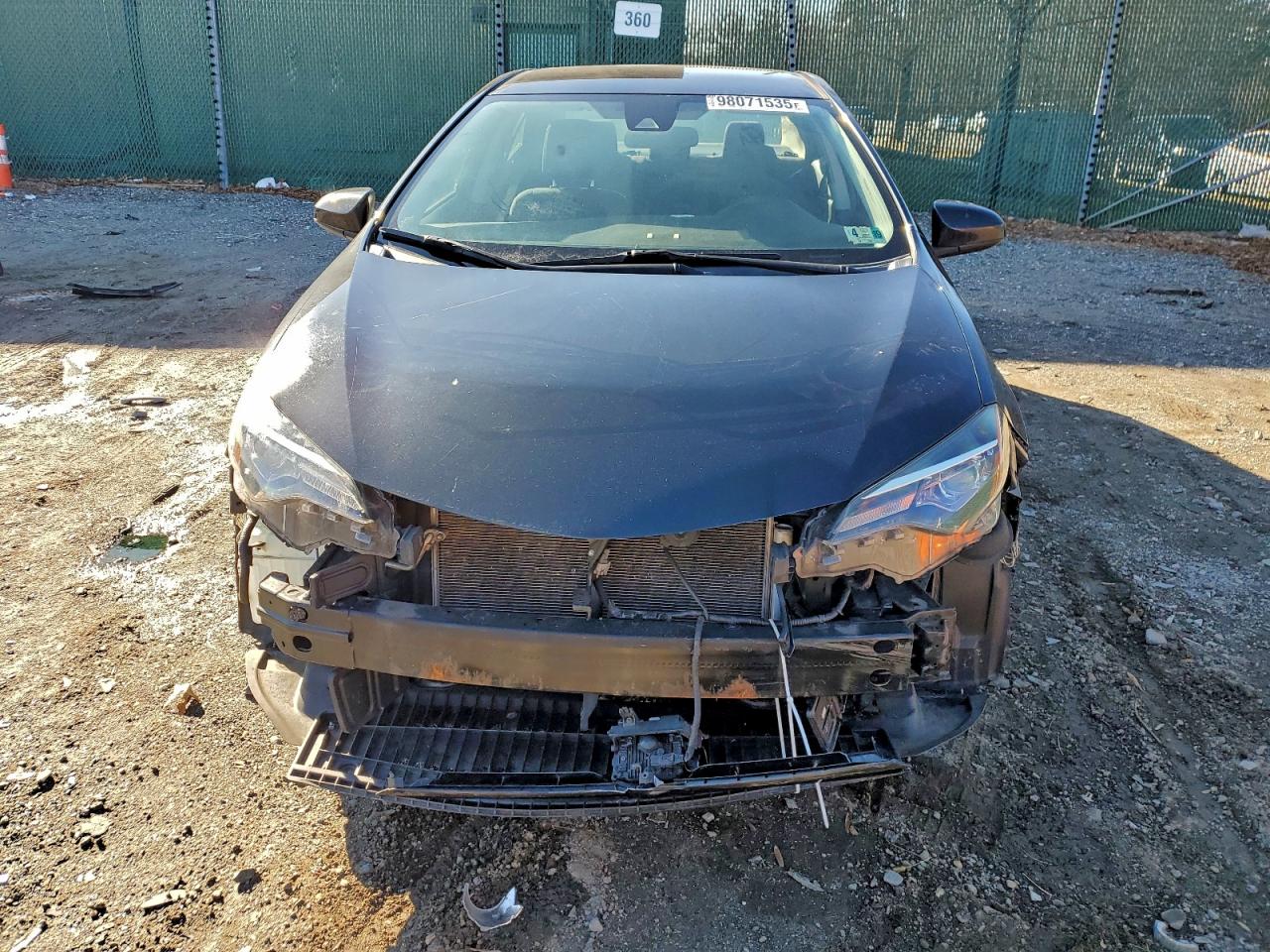 2017 TOYOTA COROLLA L photo 5