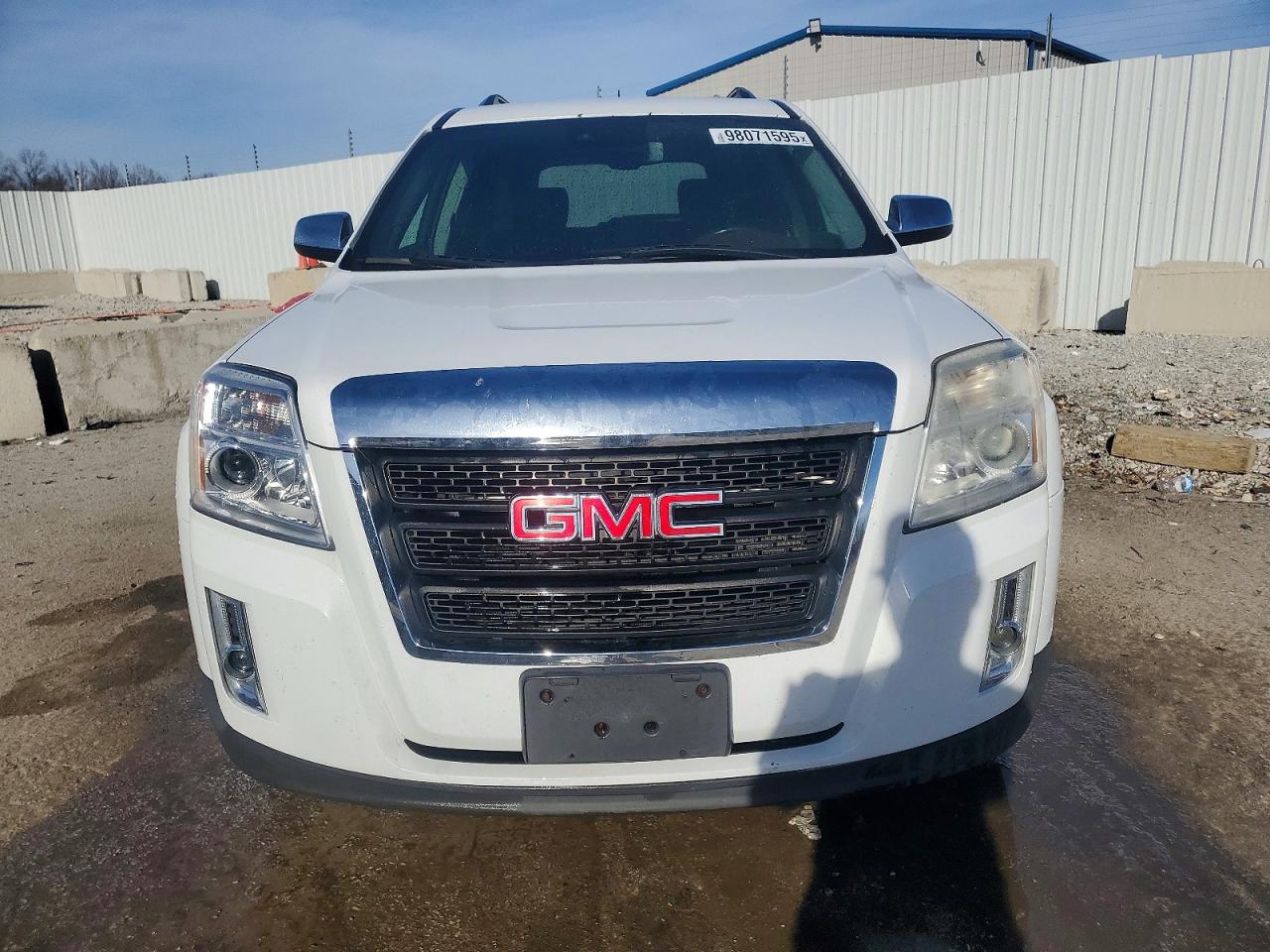2015 GMC TERRAIN SLT photo 5
