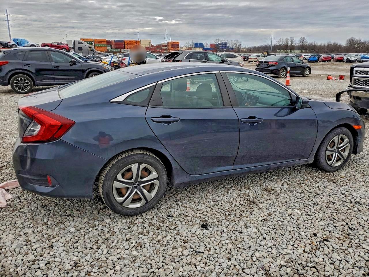 2016 HONDA CIVIC LX photo 3