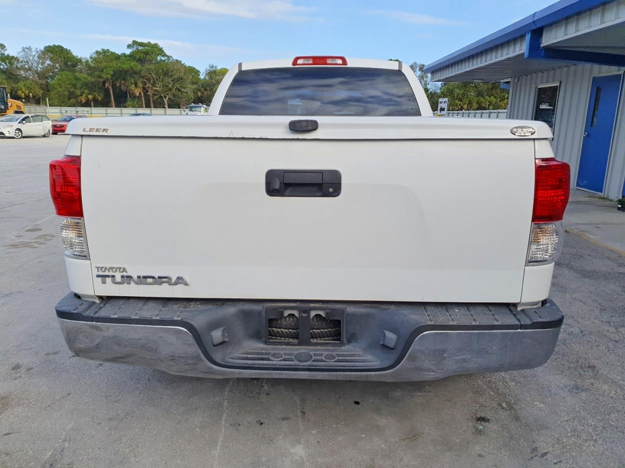 2010 TOYOTA TUNDRA DOUBLE CAB SR5 photo 6