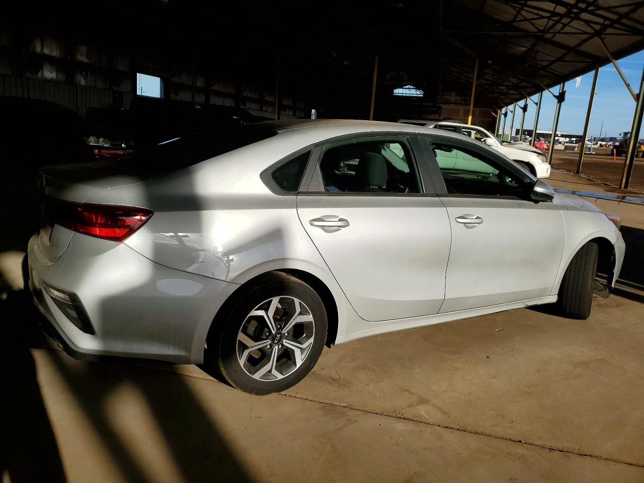 2020 KIA FORTE FE photo 3