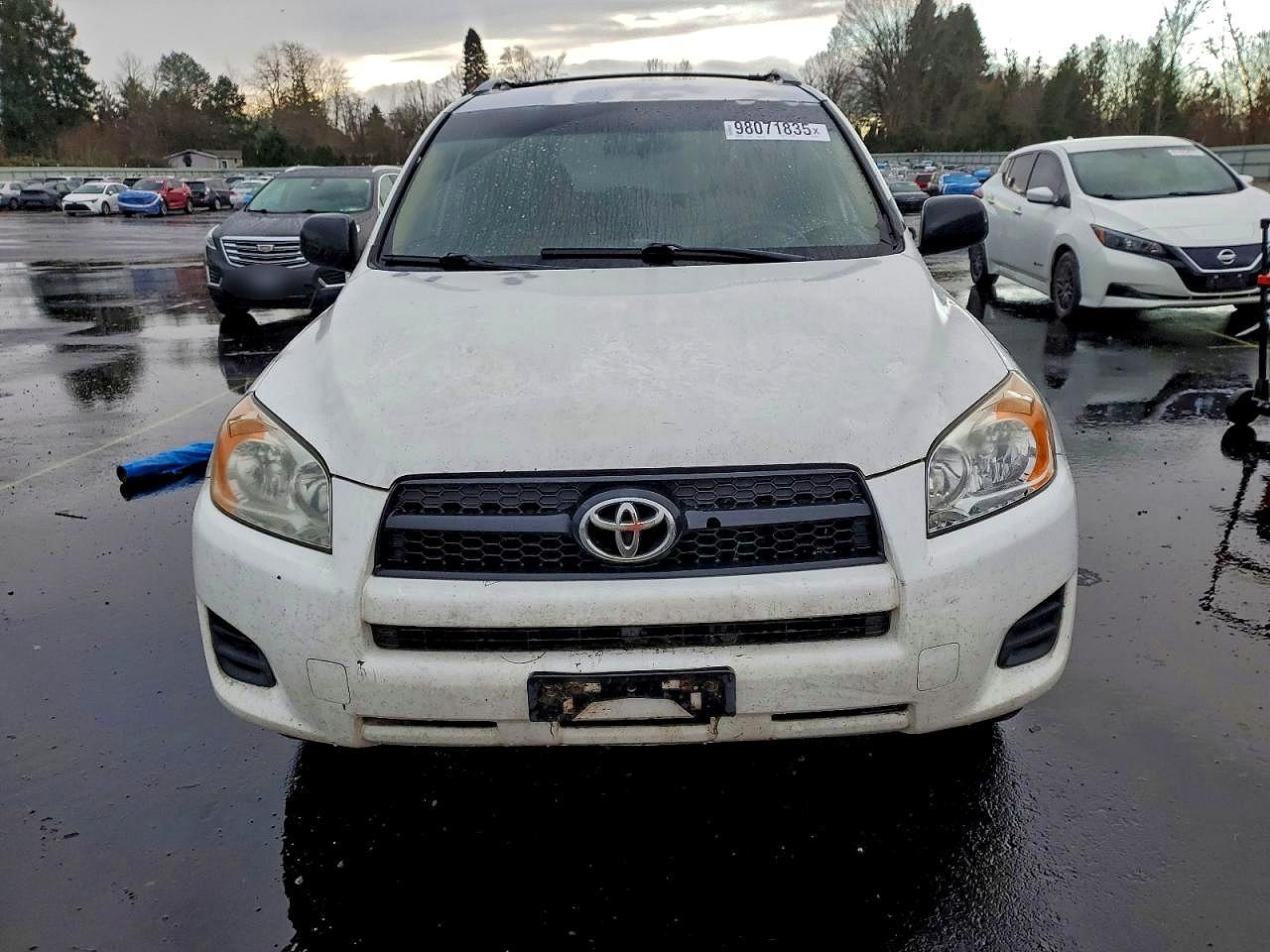 2010 TOYOTA RAV4 photo 5