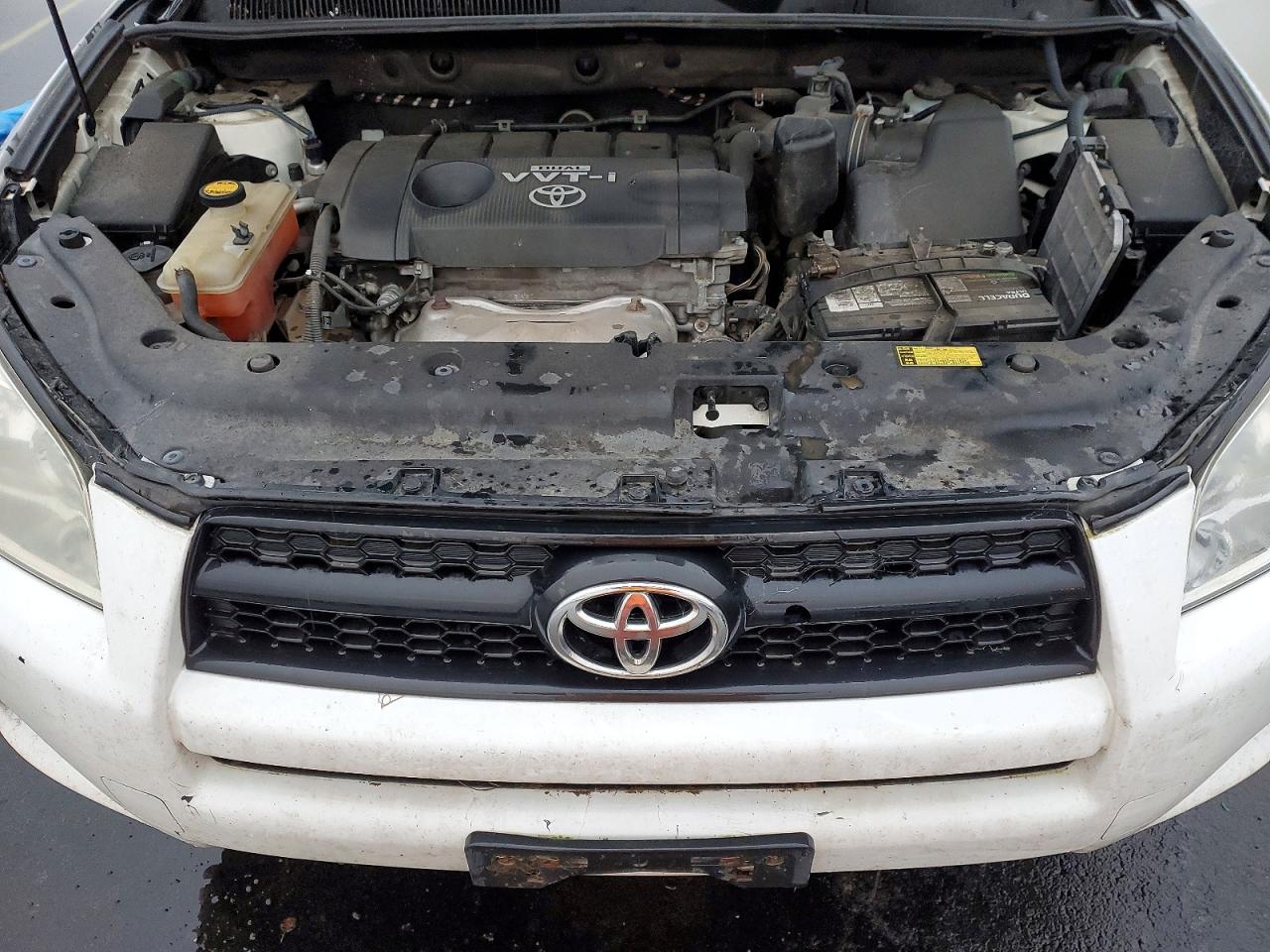 2010 TOYOTA RAV4 photo 11