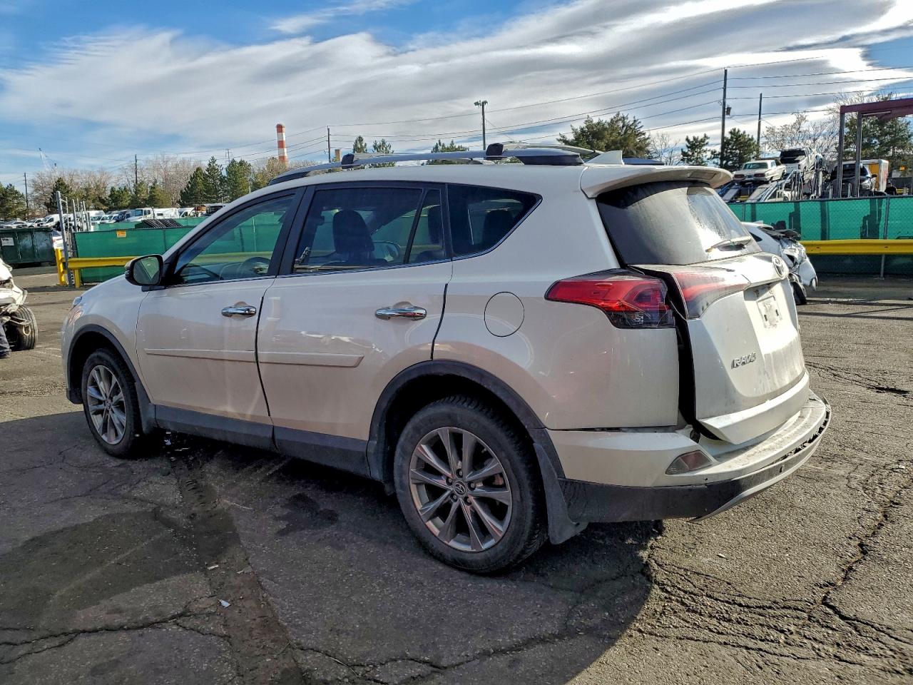 2017 TOYOTA RAV4 LIMITED photo 2