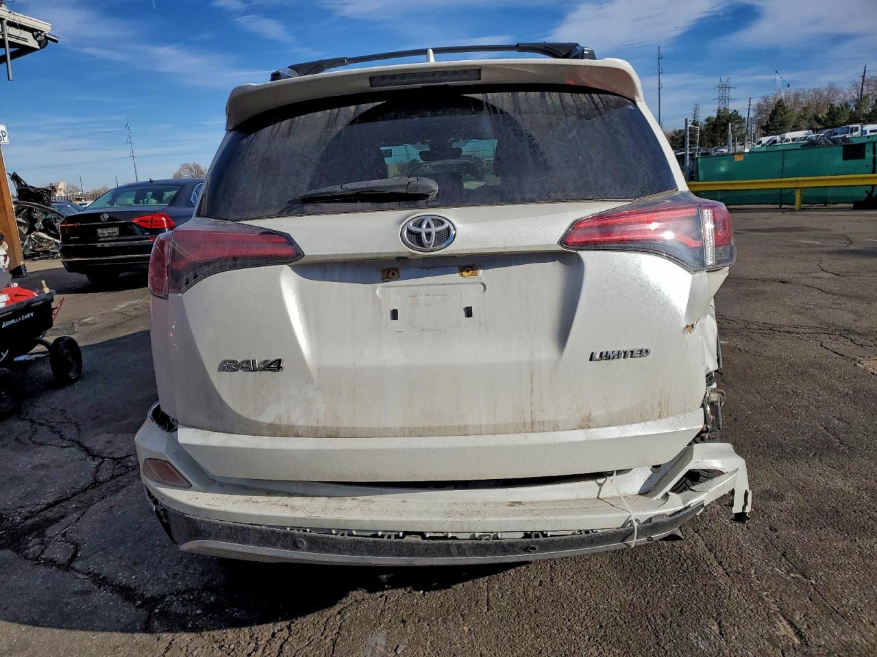 2017 TOYOTA RAV4 LIMITED photo 6