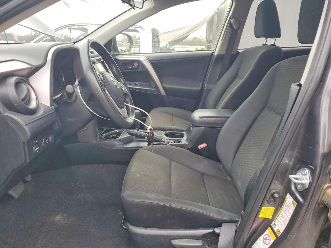 2018 TOYOTA RAV4 LE photo 7