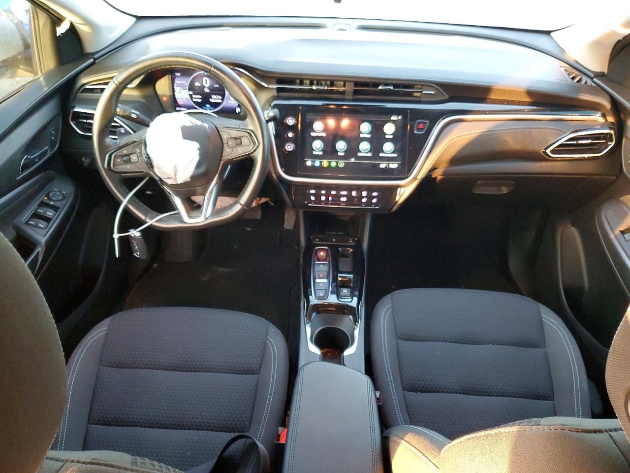 2023 CHEVROLET BOLT EUV LT photo 8