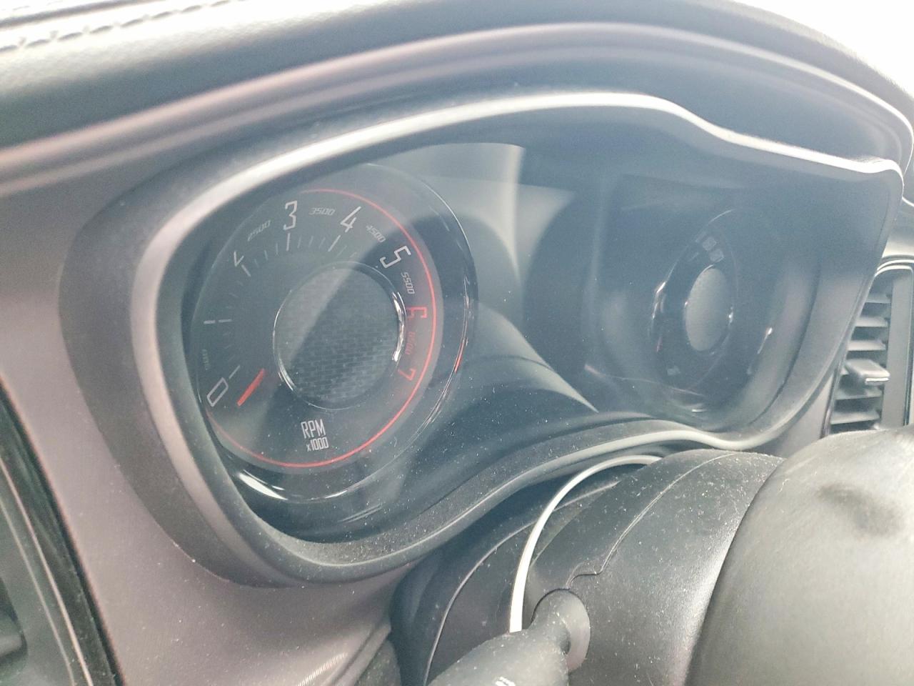 2023 DODGE CHALLENGER R/T photo 17