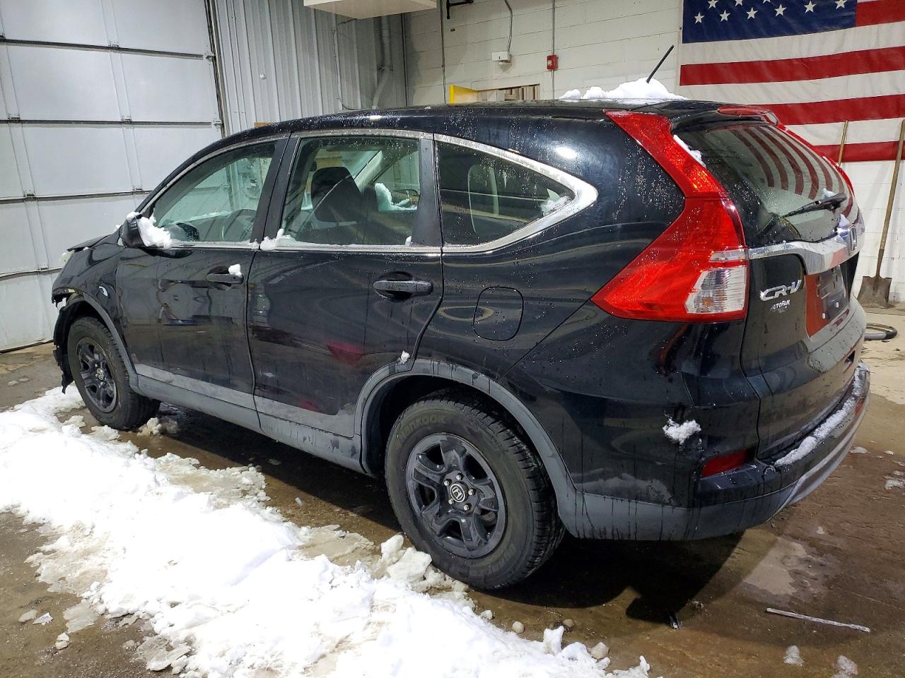 2015 HONDA CR-V LX photo 2