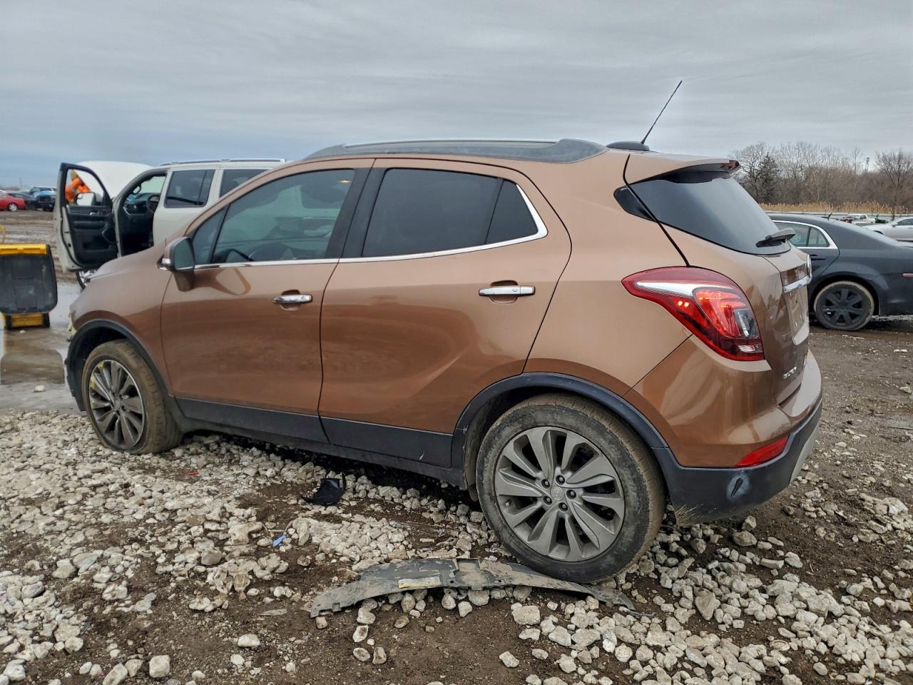 2017 BUICK ENCORE PREFERRED photo 2