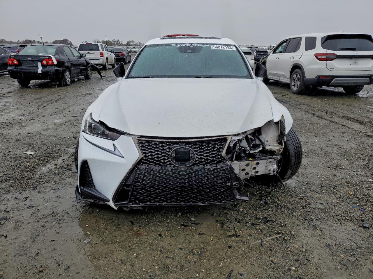 2017 LEXUS IS 200T photo 5