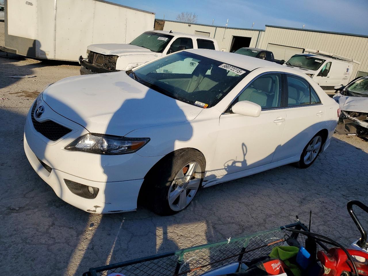 2011 TOYOTA CAMRY