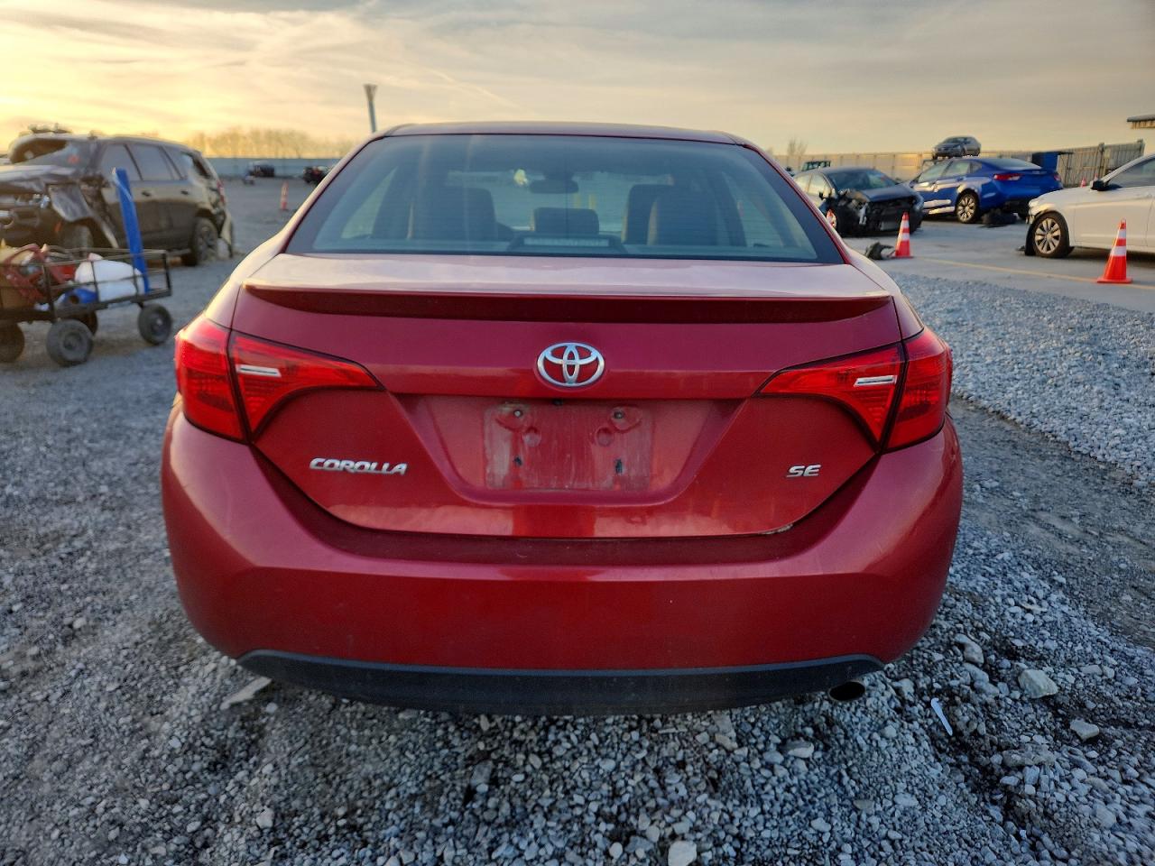 2019 TOYOTA COROLLA L photo 6