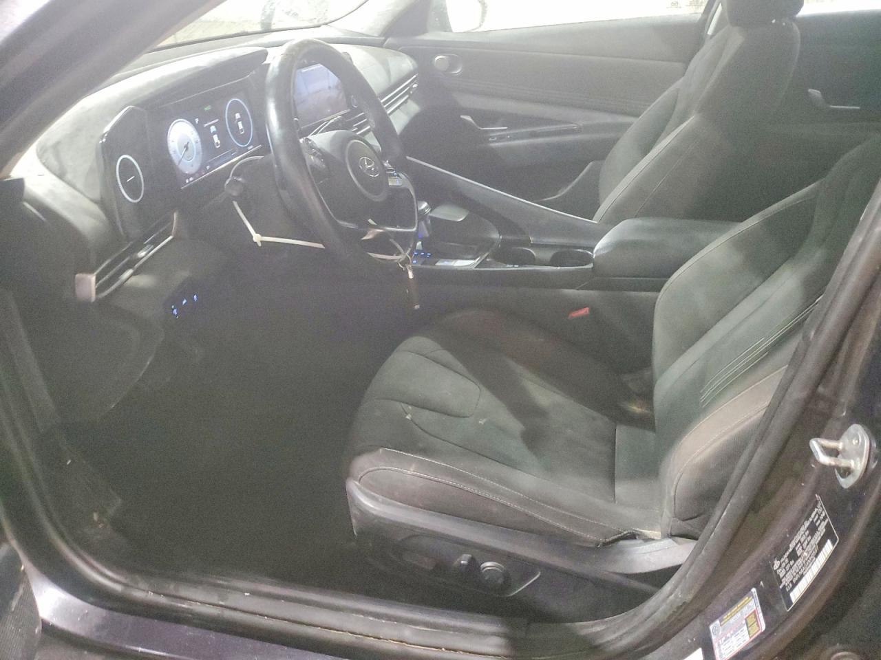 2021 HYUNDAI ELANTRA SEL photo 7
