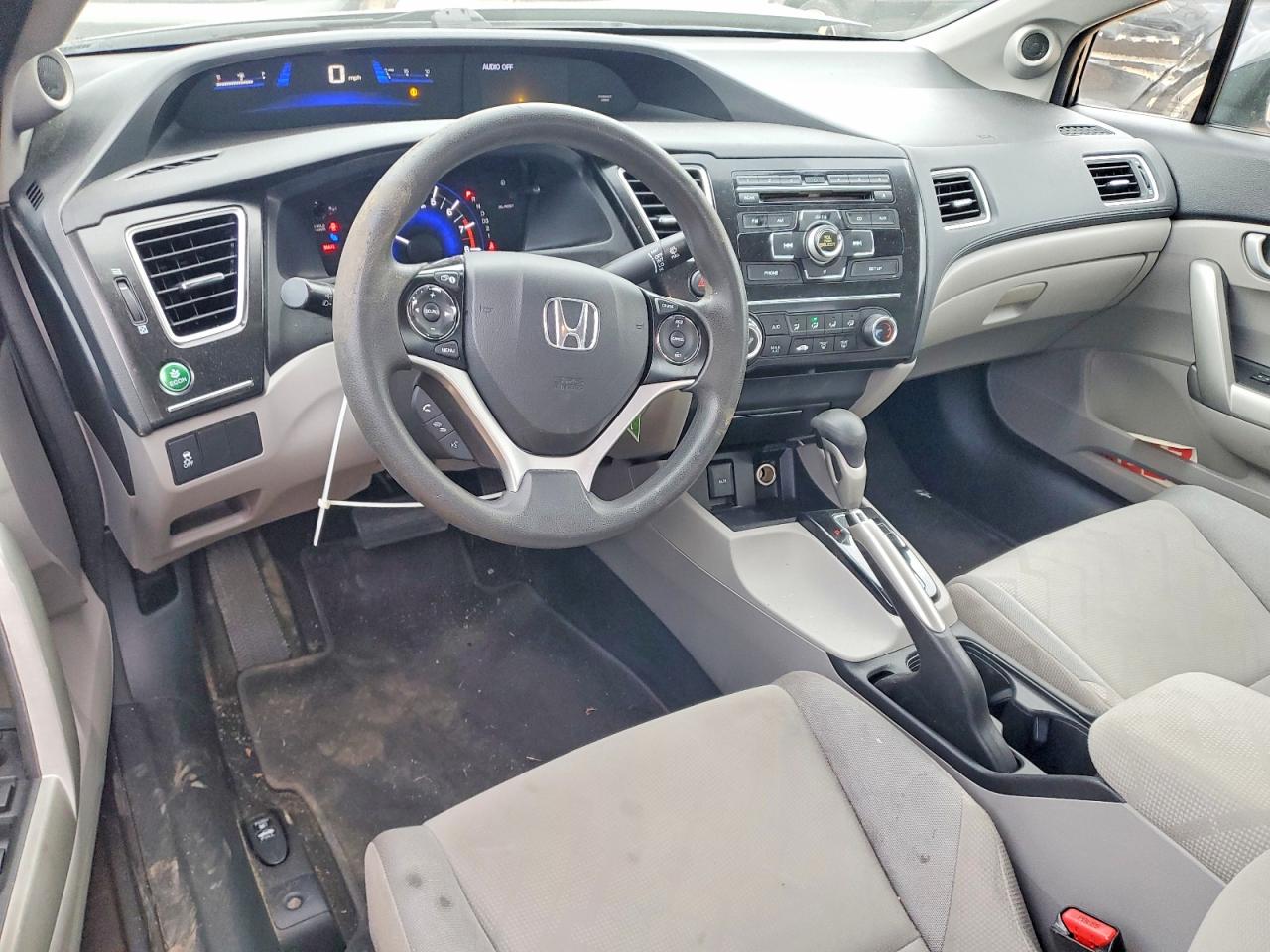 2013 HONDA CIVIC LX photo 8