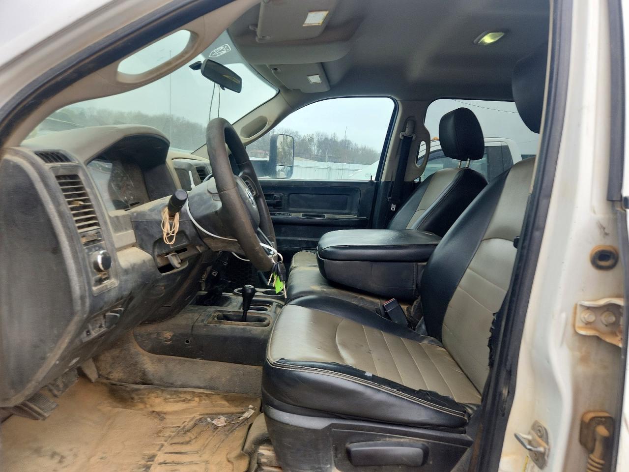 2012 DODGE RAM 3500 ST photo 7