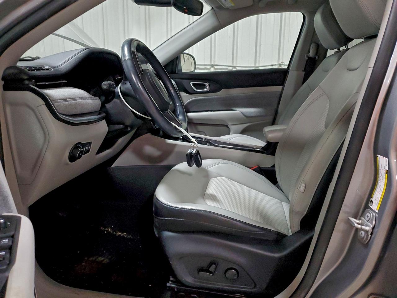 2022 JEEP COMPASS LATITUDE photo 7