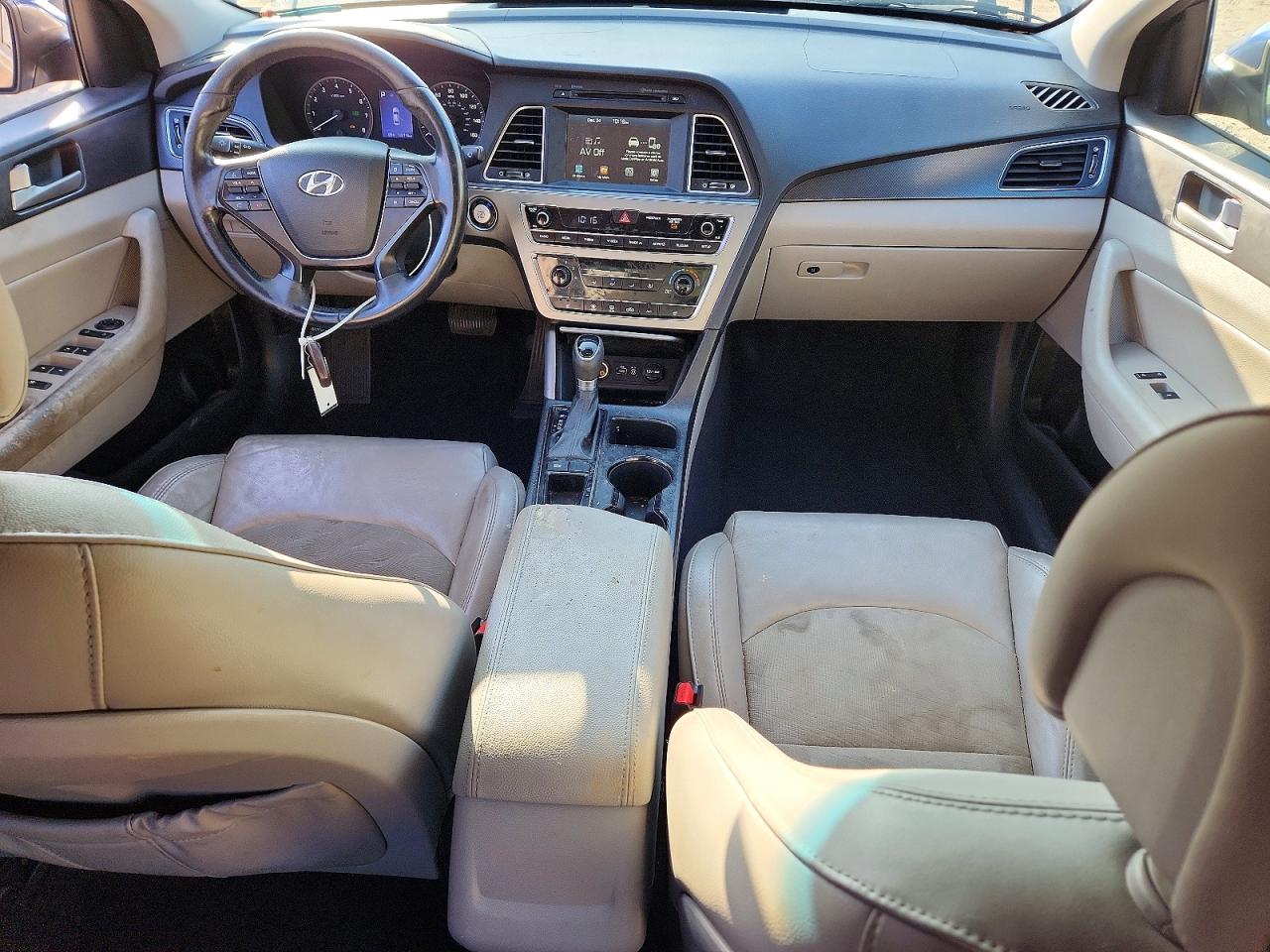 2017 HYUNDAI SONATA SPORT photo 8