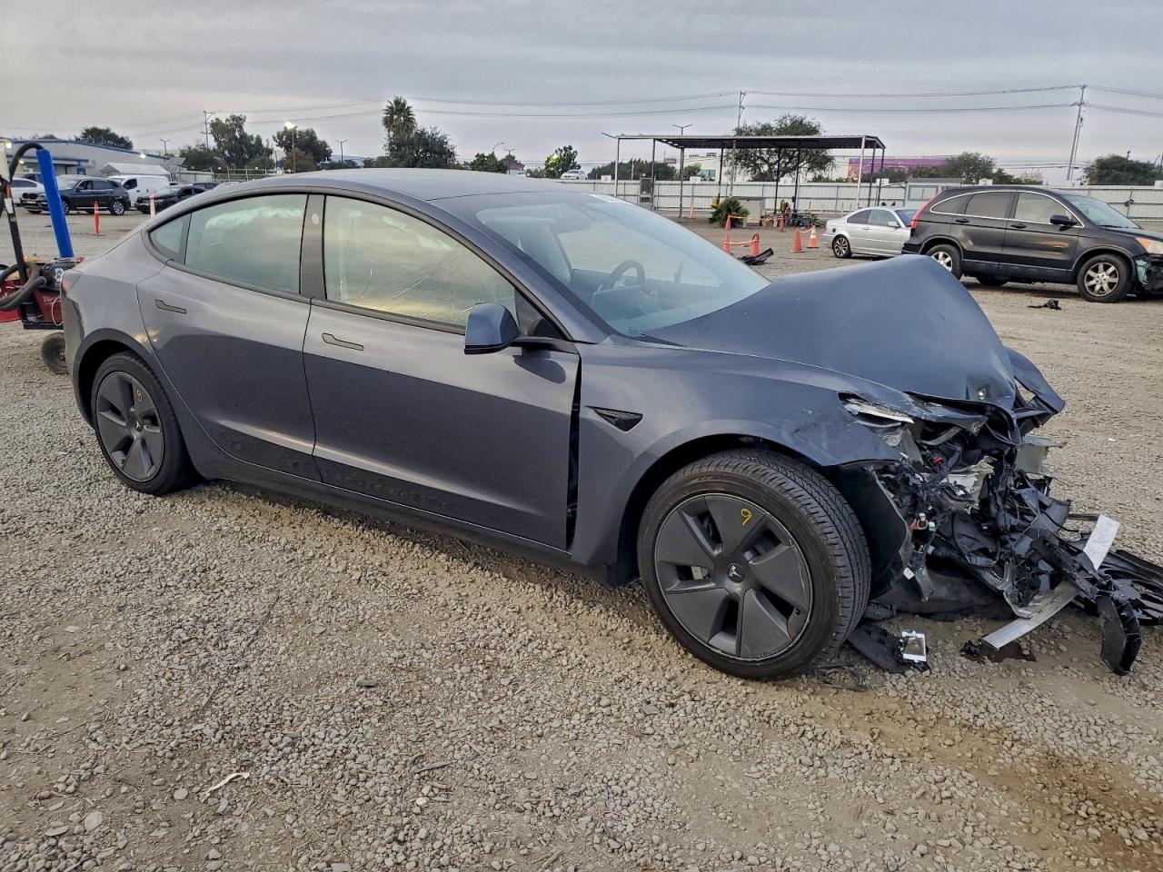 2023 TESLA MODEL 3 photo 4