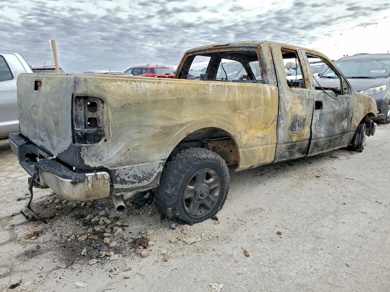 2004 FORD F150 photo 3